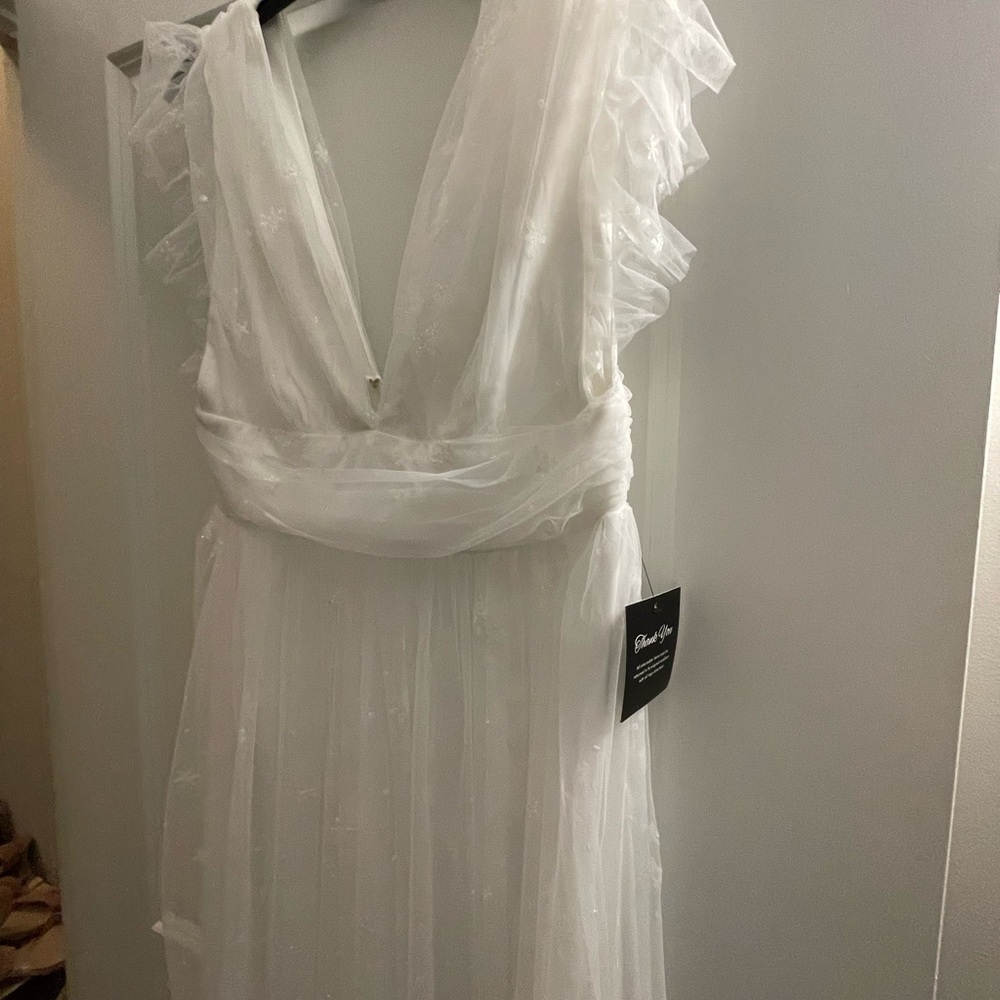 White dress (Bridal, elegant) - Picture 3 of 6